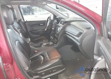 2015 Chevrolet Traverse 2Lt z USA, uszkodzony, nr VIN 1GNKVHKD0FJ340901